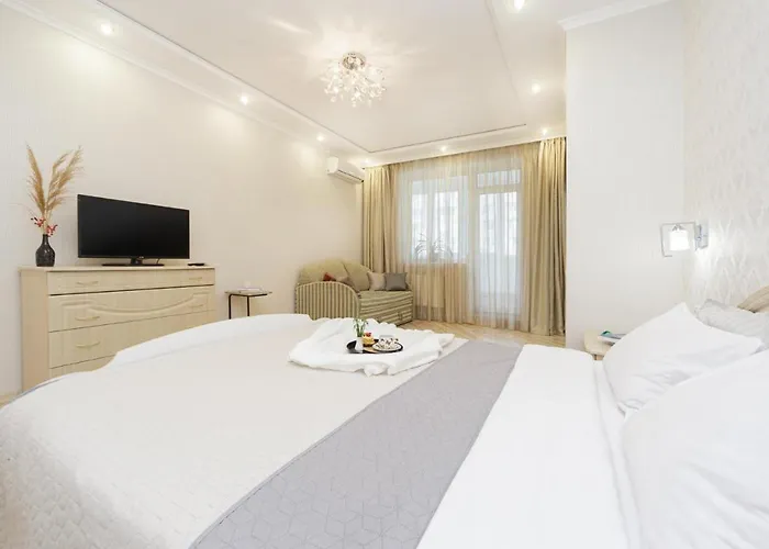 Apartament красивая рядом с аркадией и парком *