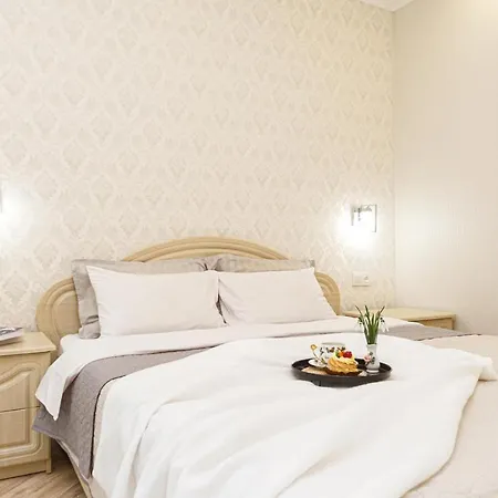 Apartment красивая рядом с аркадией и парком *