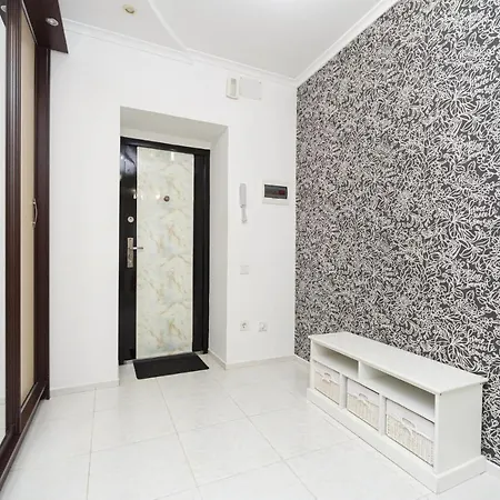 красивая рядом с аркадией и парком Apartment *
